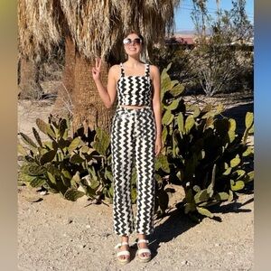 Black and White Zigzag Crop Top and Pants Set